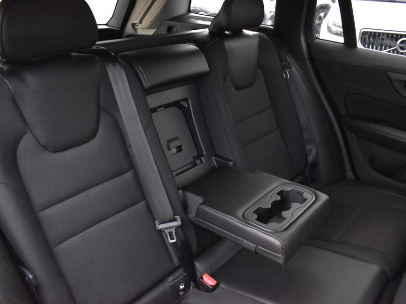 Used Volvo V60 2018 for sale - 76981026: Photo 28