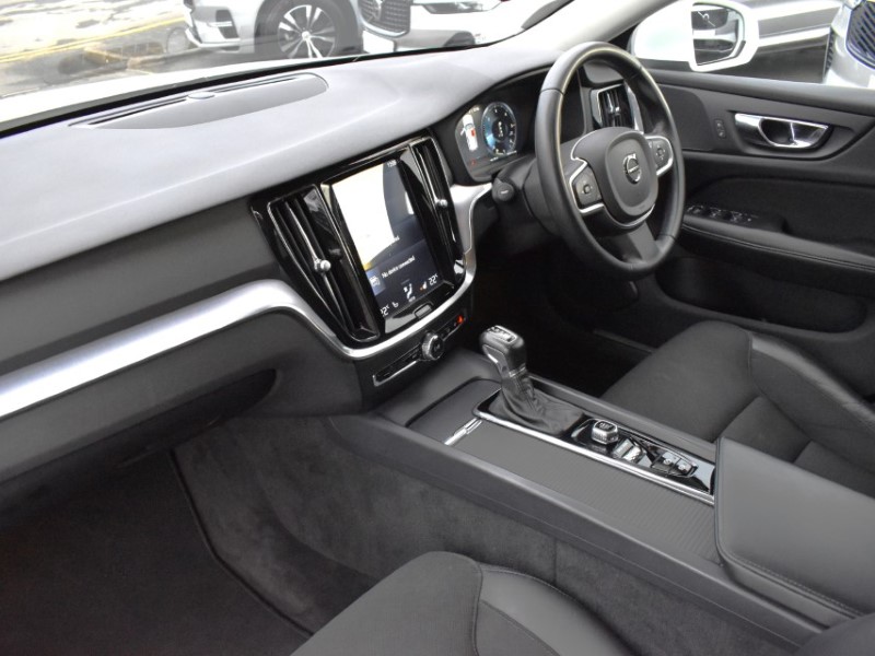 Used Volvo V60 2018 for sale - 76981026: Photo 30