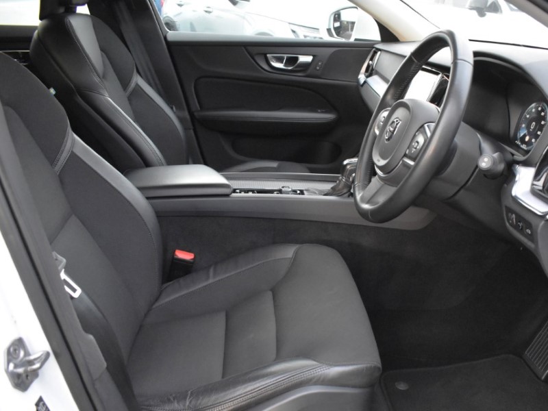 Used Volvo V60 2018 for sale - 76981026: Photo 37