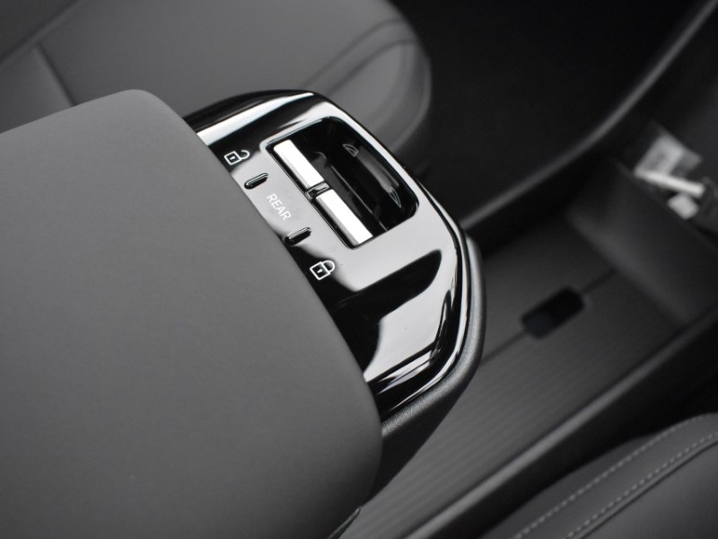 Used Volvo EX30 2025 for sale - 77195348: Photo 28