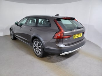 Used Volvo V90 2022 for sale - 76981985: Photo