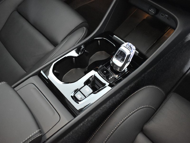 Used Volvo XC40 2024 for sale - 76981030: Photo 38