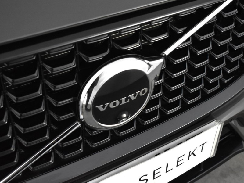 Used Volvo XC60 2023 for sale - 76981919: Photo 55