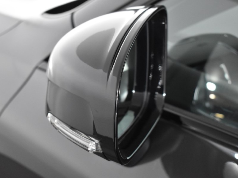 Used Volvo XC60 2023 for sale - 76981919: Photo 57