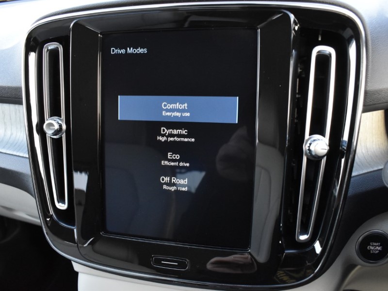 Used Volvo XC40 2019 for sale - 77662129: Photo 17