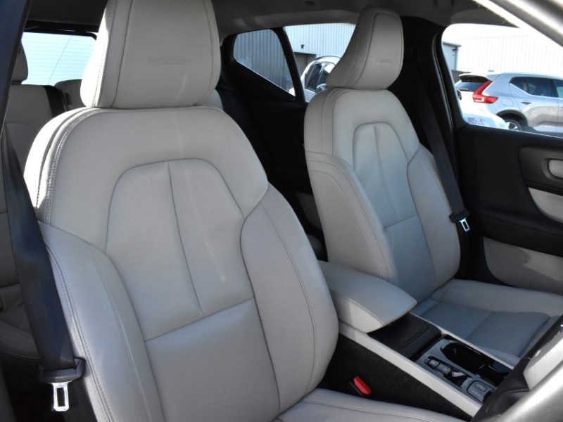 Used Volvo XC40 2019 for sale - 77662129: Photo 31