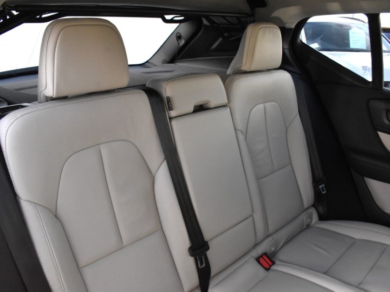 Used Volvo XC40 2019 for sale - 77662129: Photo 32