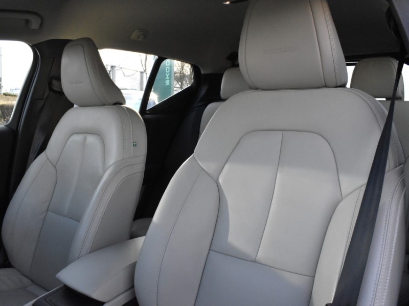 Used Volvo XC40 2019 for sale - 77662129: Photo 38