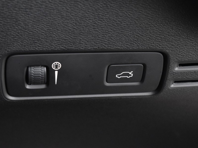 Used Volvo XC40 2019 for sale - 76980848: Photo 13