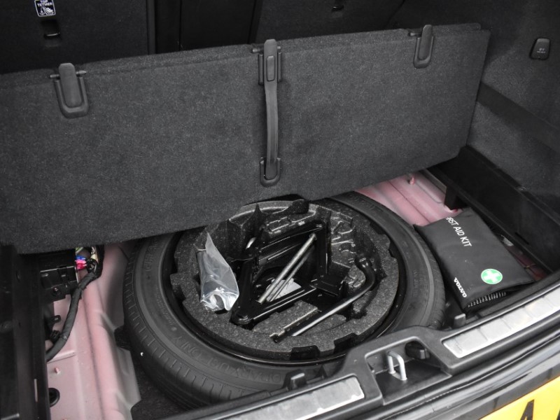 Used Volvo XC40 2019 for sale - 76980848: Photo 37