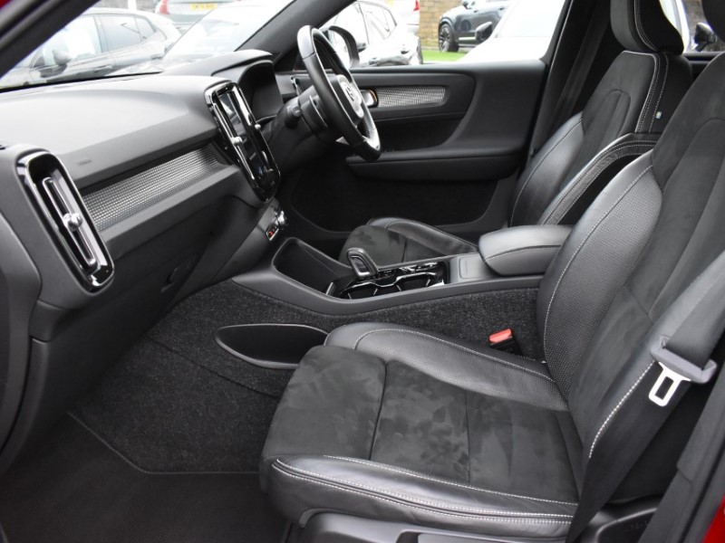 Used Volvo XC40 2019 for sale - 76980848: Photo 4