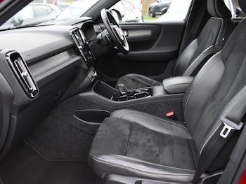 Used Volvo XC40 2019 for sale - 76980848: Photo