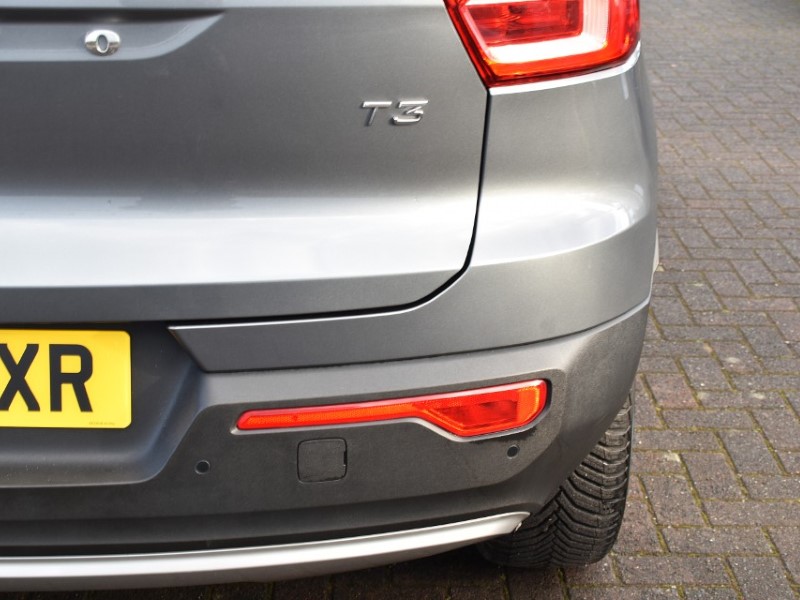 Used Volvo XC40 2018 for sale - 77248114: Photo 35