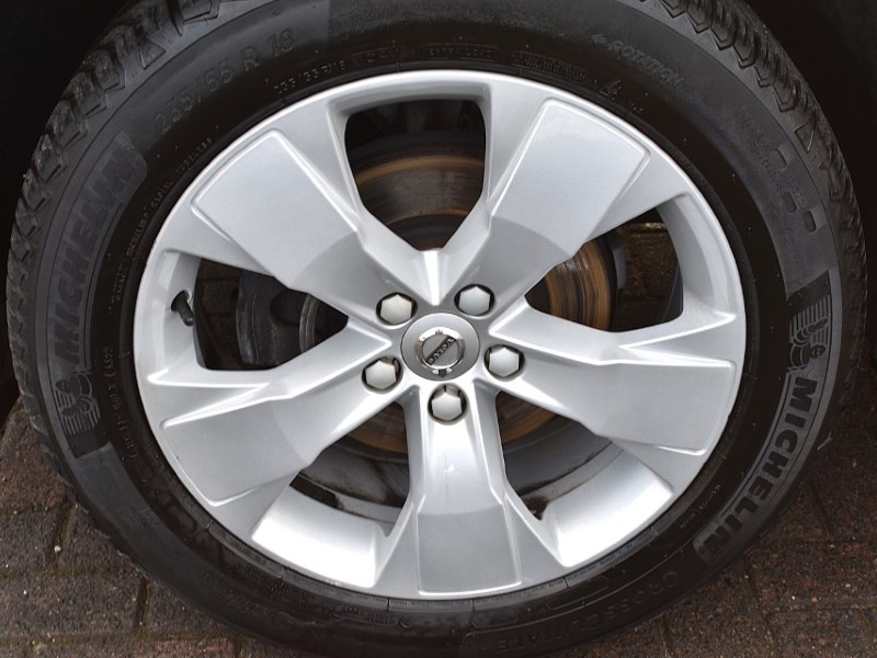 Used Volvo XC40 2018 for sale - 77248114: Photo 9