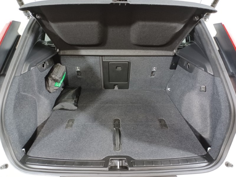 Used Volvo XC40 2024 for sale - 76981600: Photo 17