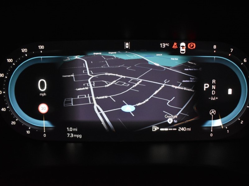 Used Volvo XC40 2024 for sale - 76981600: Photo 24