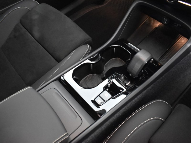 Used Volvo XC40 2024 for sale - 76981600: Photo 37