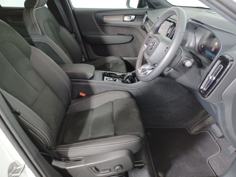 Used Volvo XC40 2024 for sale - 76981600: Photo 41