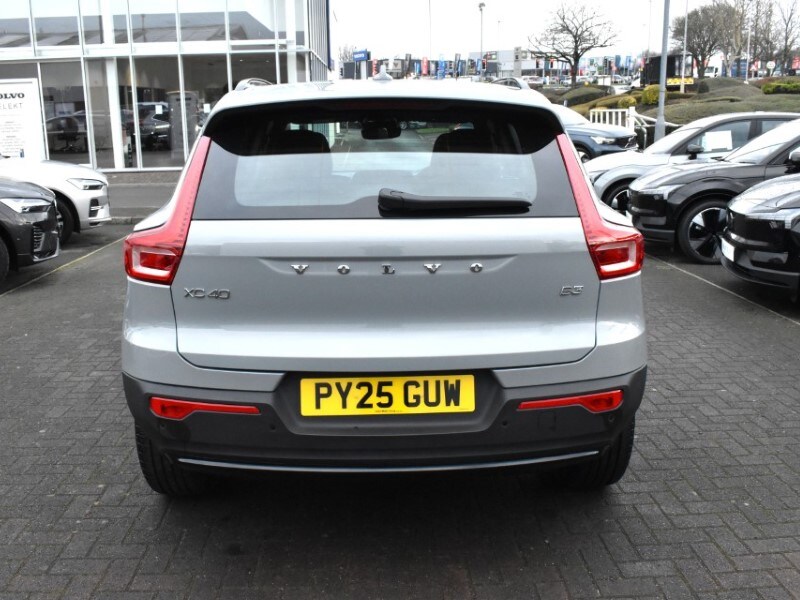 Used Volvo XC40 2025 for sale - 77124121: Photo 8