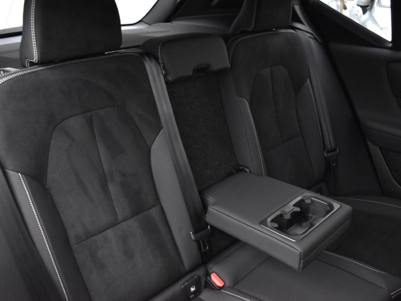 Used Volvo XC40 2025 for sale - 77087660: Photo 34