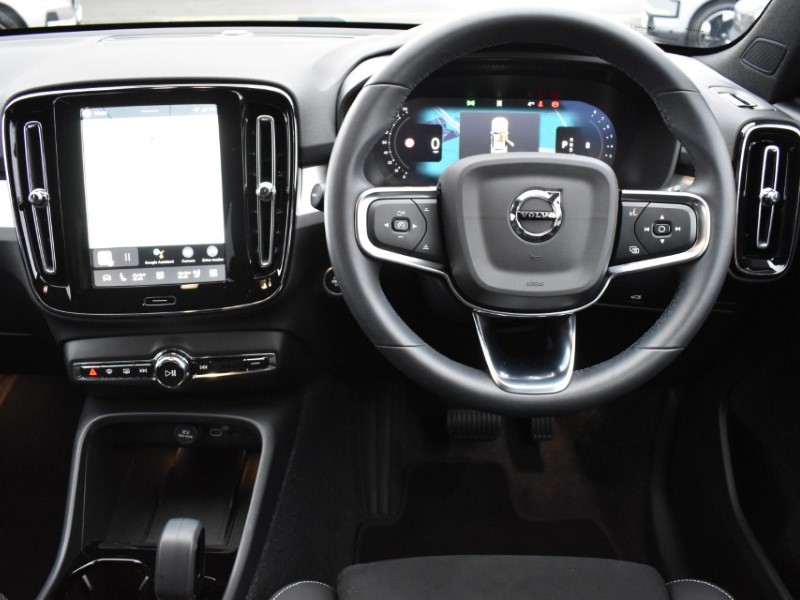 Used Volvo XC40 2025 for sale - 77087660: Photo 35