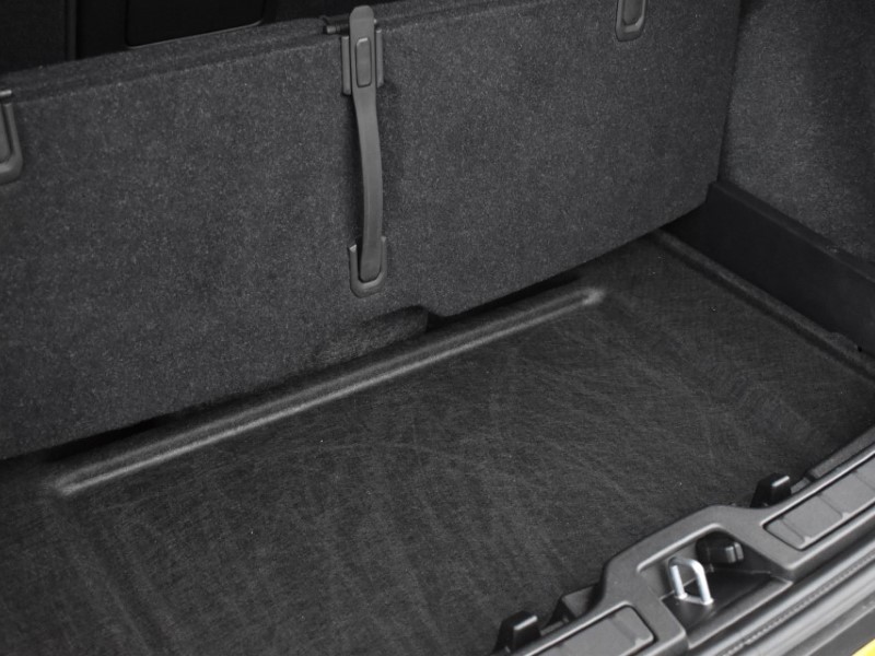 Used Volvo XC40 2025 for sale - 77087660: Photo 40