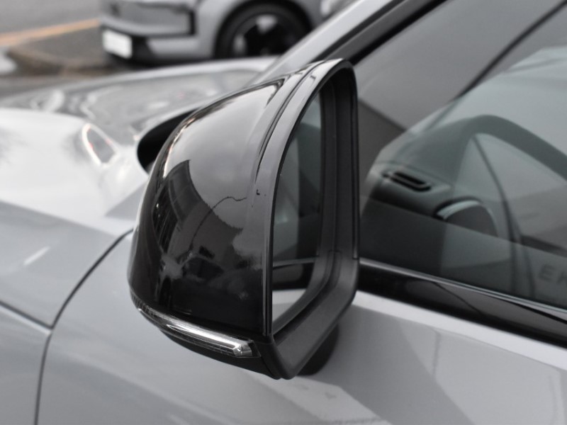 Used Volvo XC40 2025 for sale - 77087660: Photo 44