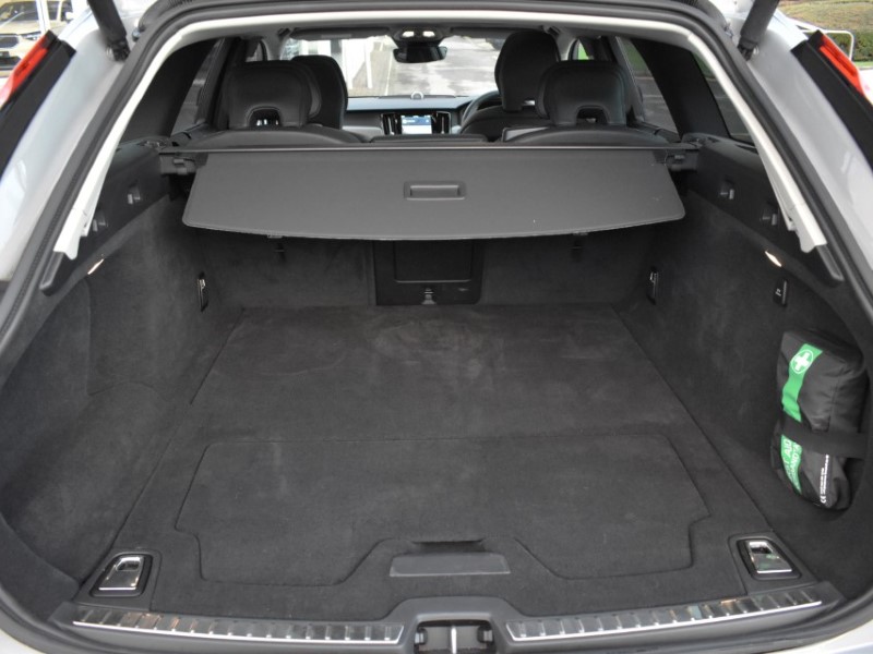 Used Volvo V90 2024 for sale - 77011716: Photo 45