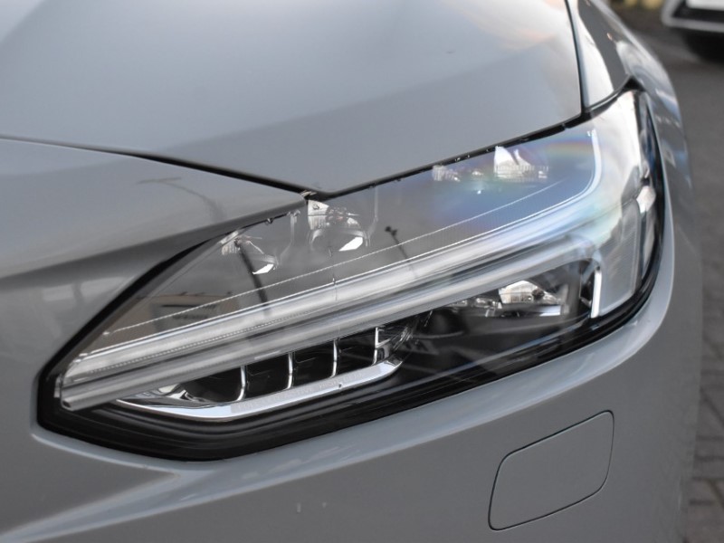 Used Volvo V90 2024 for sale - 77011716: Photo 63