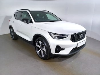 Used Volvo XC40 2024 for sale - 76982029: Photo