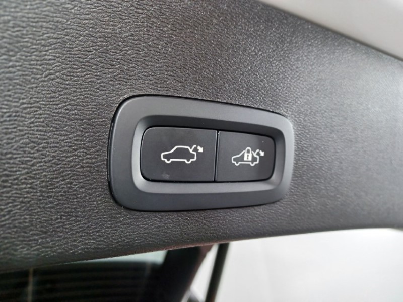 Used Volvo XC40 2024 for sale - 76982029: Photo 24