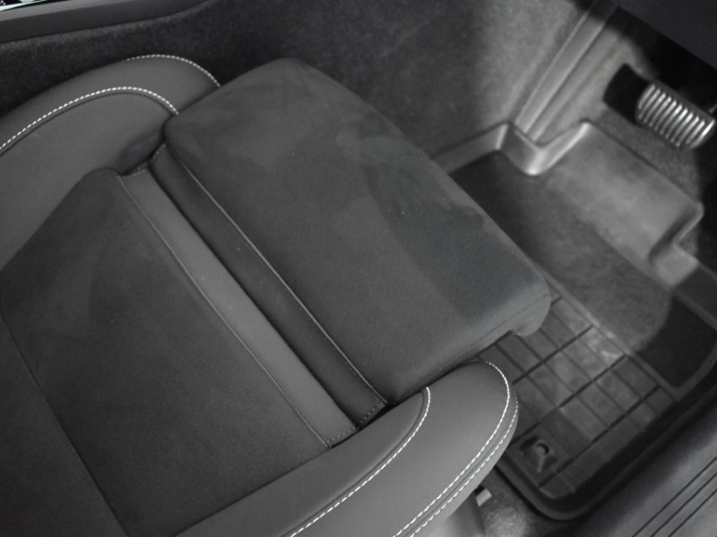 Used Volvo XC40 2024 for sale - 76982029: Photo 43