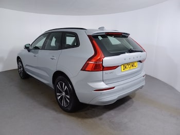 Used Volvo XC60 2023 for sale - 76981122: Photo