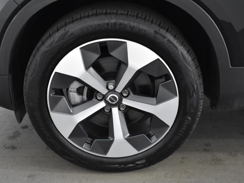 Used Volvo XC40 2024 for sale - 76980901: Photo 10