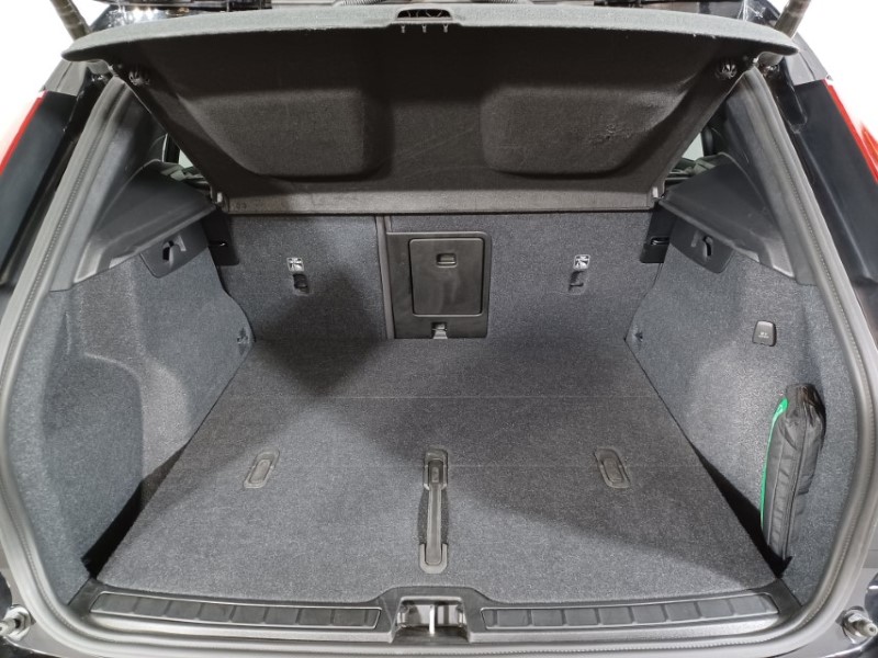 Used Volvo XC40 2024 for sale - 76980901: Photo 18