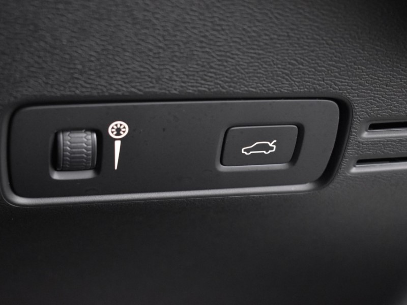 Used Volvo XC40 2019 for sale - 76980993: Photo 19