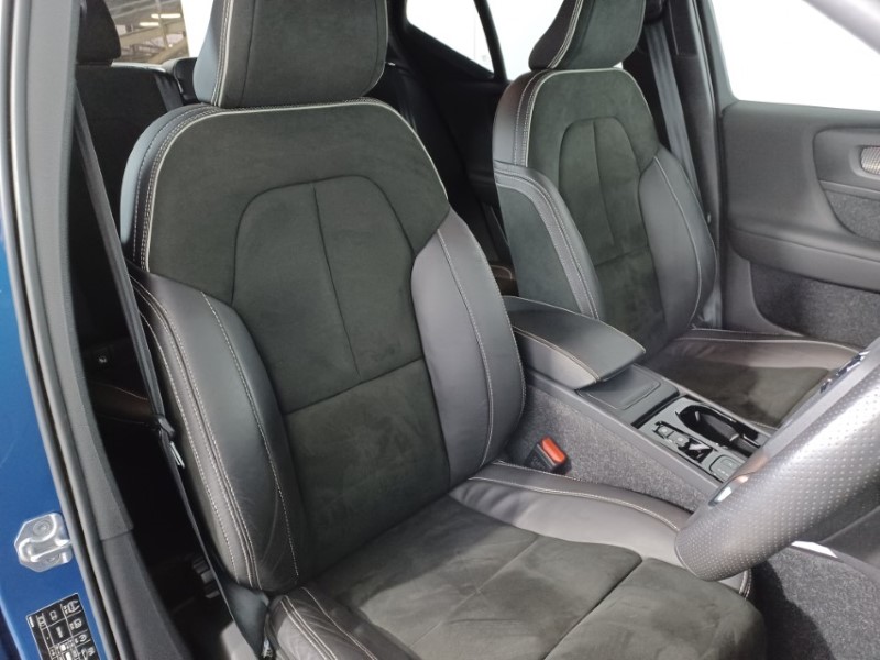 Used Volvo XC40 2021 for sale - 76982354: Photo 12