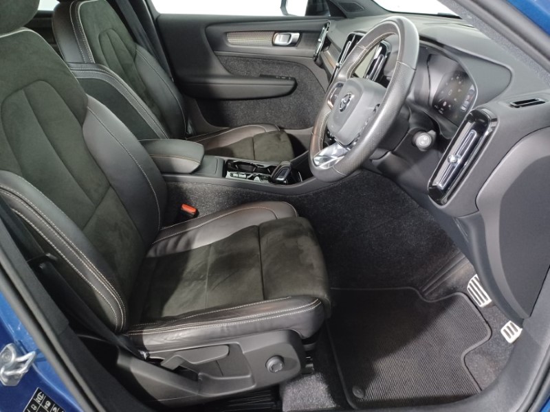 Used Volvo XC40 2021 for sale - 76982354: Photo 40