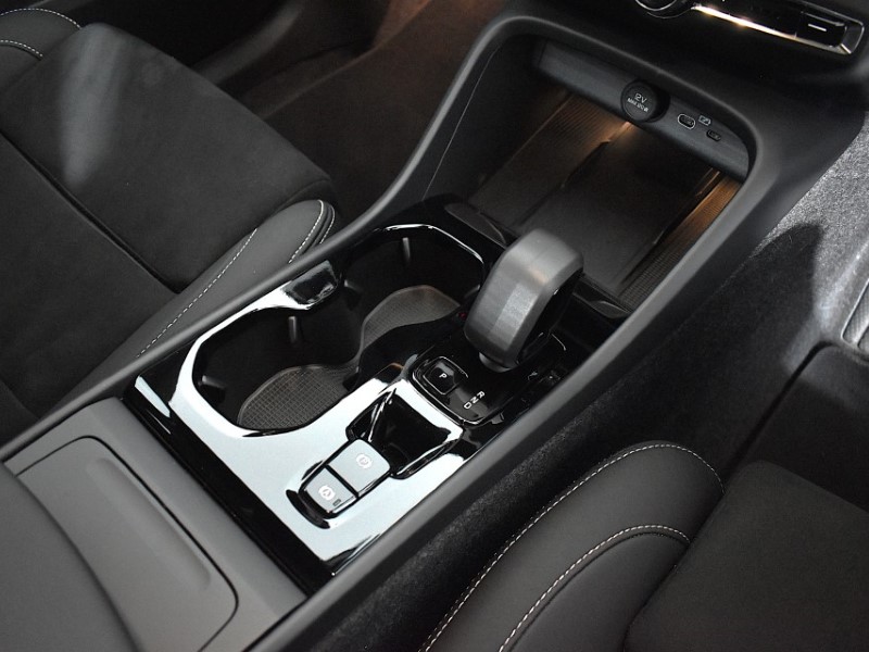 Used Volvo XC40 2025 for sale - 76981246: Photo 36