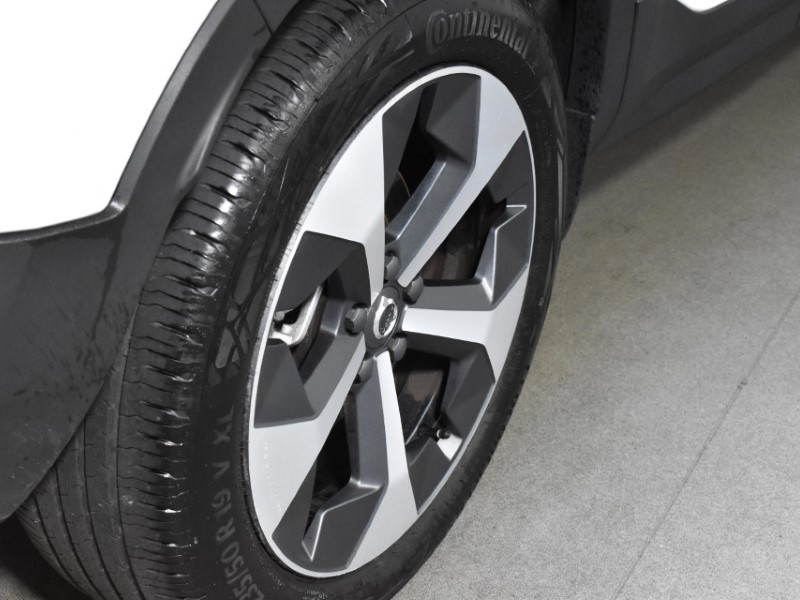 Used Volvo XC40 2025 for sale - 76981246: Photo 46