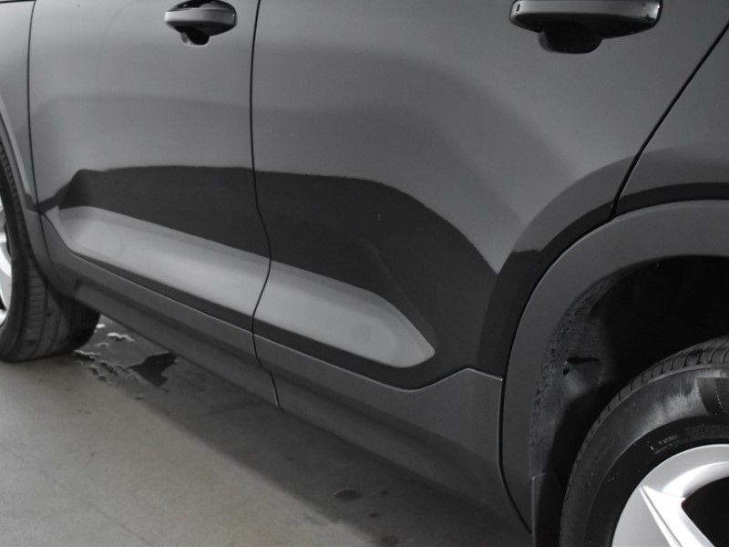 Used Volvo XC40 2024 for sale - 76982104: Photo 42