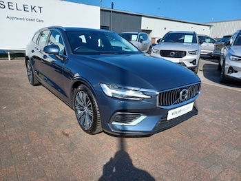 Used Volvo V60 2022 for sale - 78984379: Photo