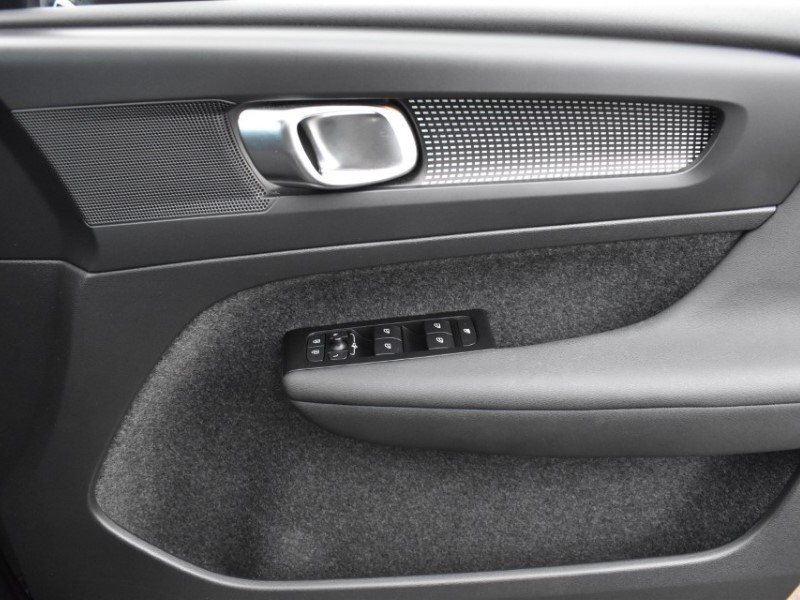 Used Volvo XC40 2021 for sale - 76981099: Photo 12