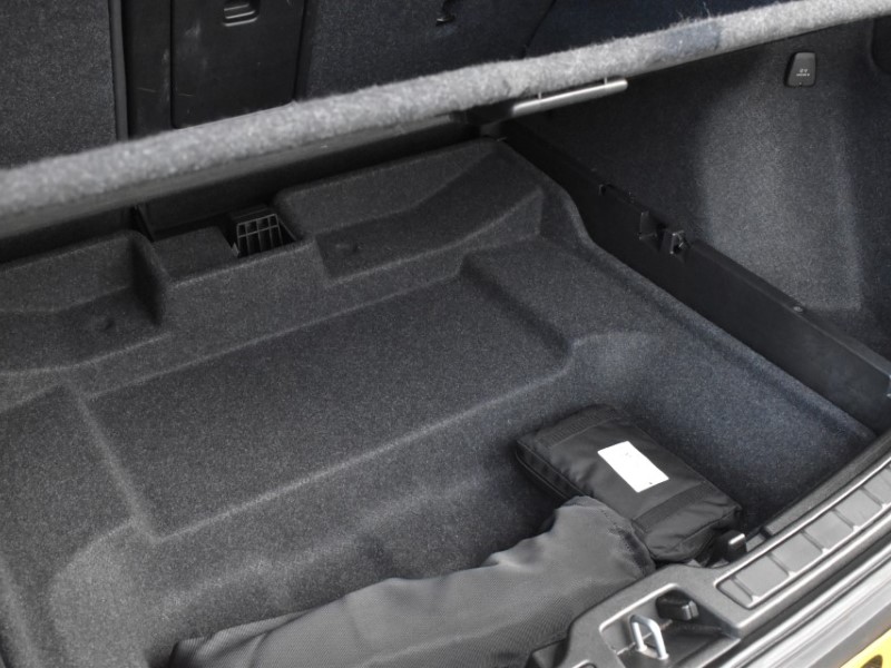 Used Volvo XC40 2021 for sale - 76981099: Photo 35