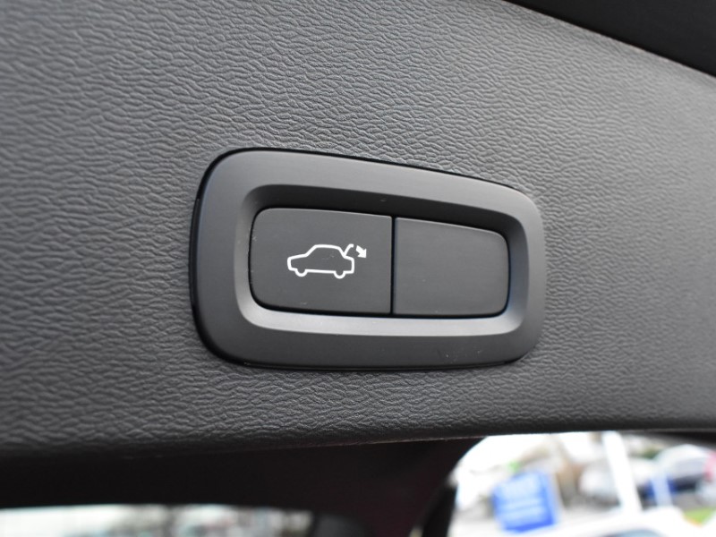 Used Volvo XC40 2021 for sale - 76981099: Photo 36