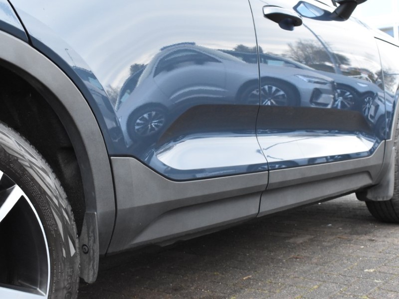 Used Volvo XC40 2021 for sale - 76981099: Photo 44