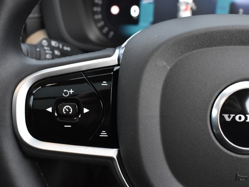 Used Volvo XC60 2025 for sale - 77501352: Photo 27