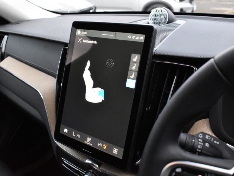 Used Volvo XC60 2025 for sale - 77501352: Photo 35