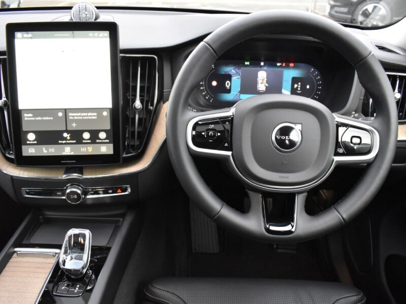 Used Volvo XC60 2025 for sale - 77501352: Photo 43