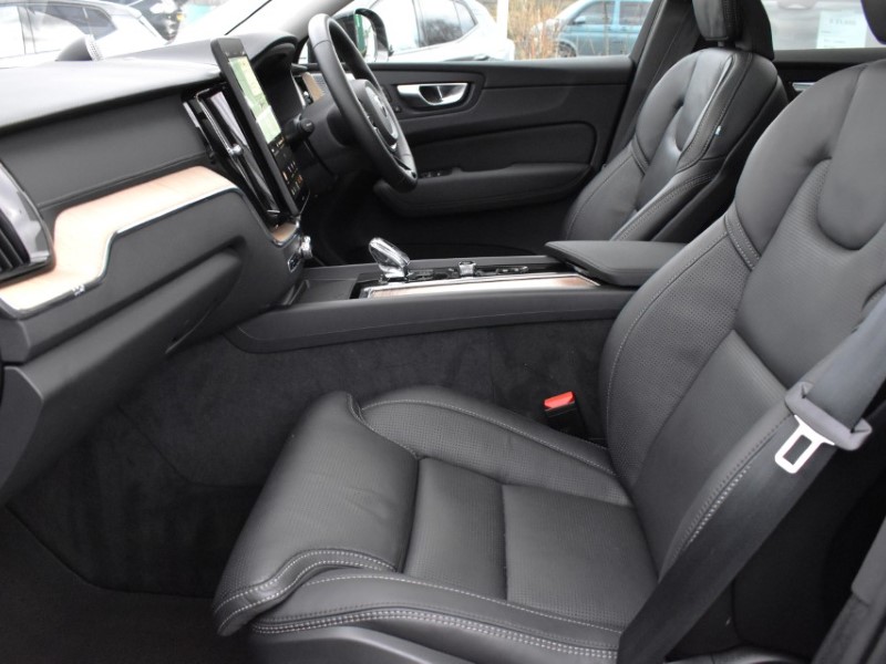 Used Volvo XC60 2025 for sale - 77501352: Photo 5